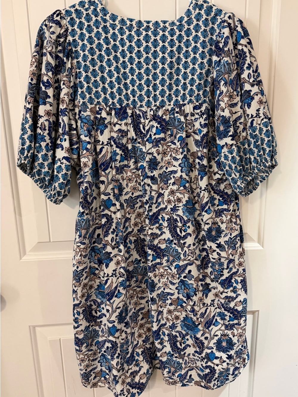 Knox Rose Blue Floral Smocked Yoke Mini Dress - Picture 4 of 4